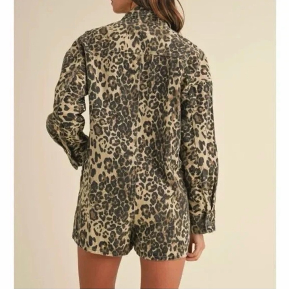 NWT Mable Oversized Long Sleeve Leopard Print Denim Romper, M - Picture 2 of 9